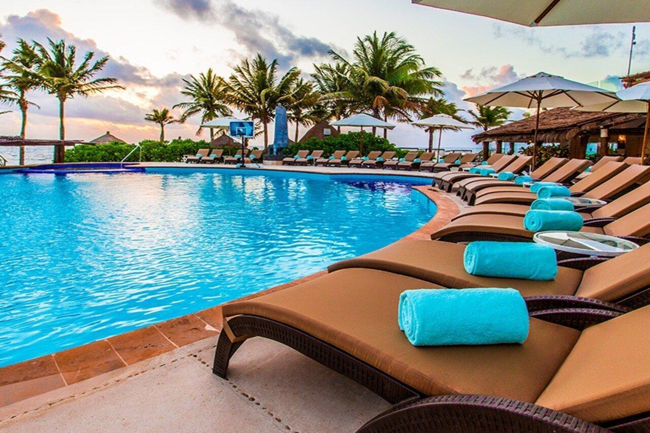 Desire Riviera Maya Pearl Resort (Adults Only) بويرتو موريلوس المظهر الخارجي الصورة
