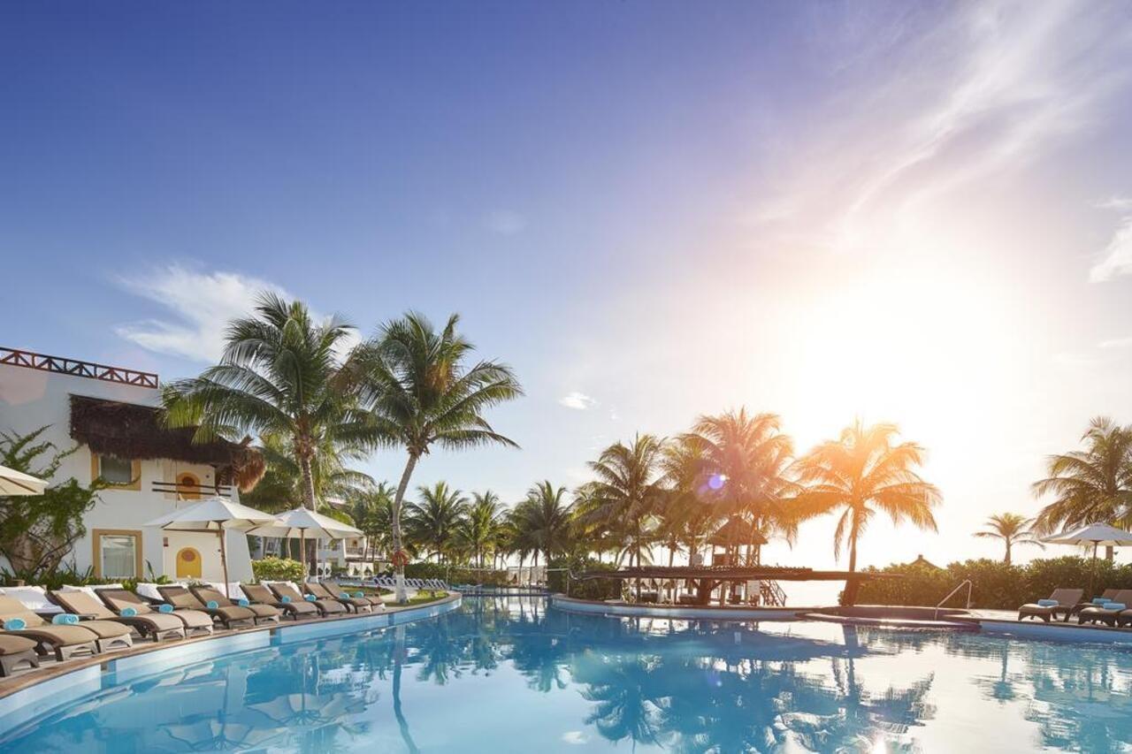 Desire Riviera Maya Pearl Resort (Adults Only) بويرتو موريلوس المظهر الخارجي الصورة